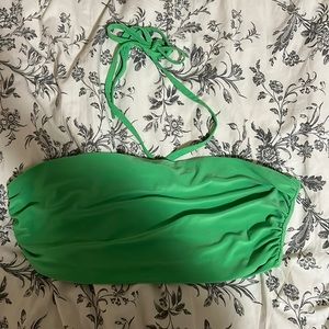 Size 8, Pretty little thing, green crop top